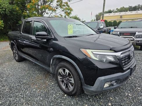 Used 2018 Honda Ridgeline RTL-T image 3