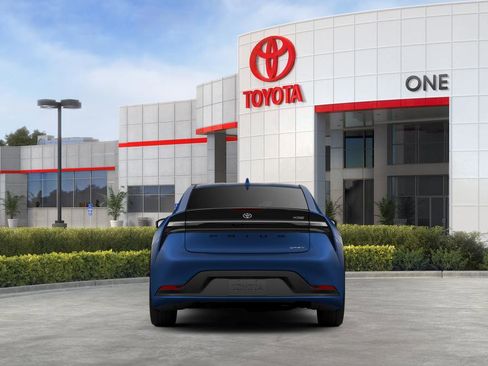 New 2026 Toyota Prius Plug-In Hybrid FWD image 41