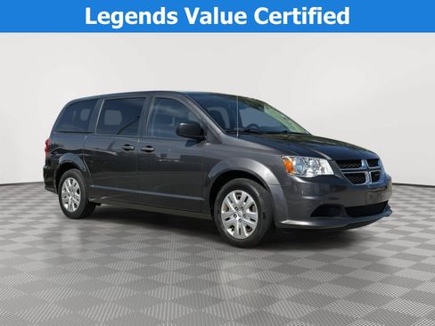 Used 2019 Dodge Grand Caravan SE FWD image 1