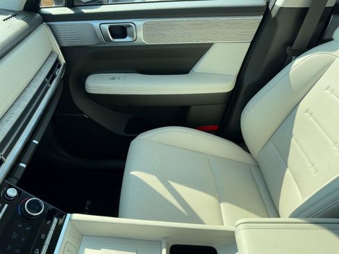 Certified 2025 Hyundai Santa Fe Calligraphy image 14