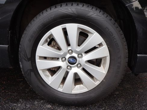 Used 2018 Subaru Outback 2.5i Premium AWD/4WD image 45