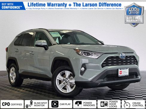 Used 2021 Toyota RAV4 XLE image 1
