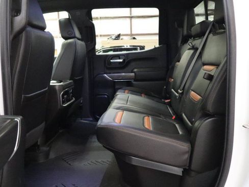 Used 2021 GMC Sierra 1500 AT4 w/ AT4 Premium Package AWD/4WD image 63
