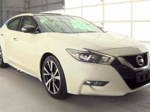 Used 2018 Nissan Maxima Platinum FWD image 4
