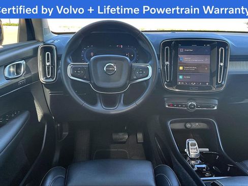 Certified 2025 Volvo XC40 B5 Plus image 7