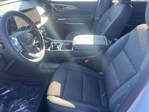 New 2026 Chevrolet Traverse LT w/ Midnight/Sport Edition image 15