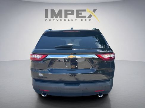 Used 2019 Chevrolet Traverse LT w/ LT Premium Package AWD/4WD image 4