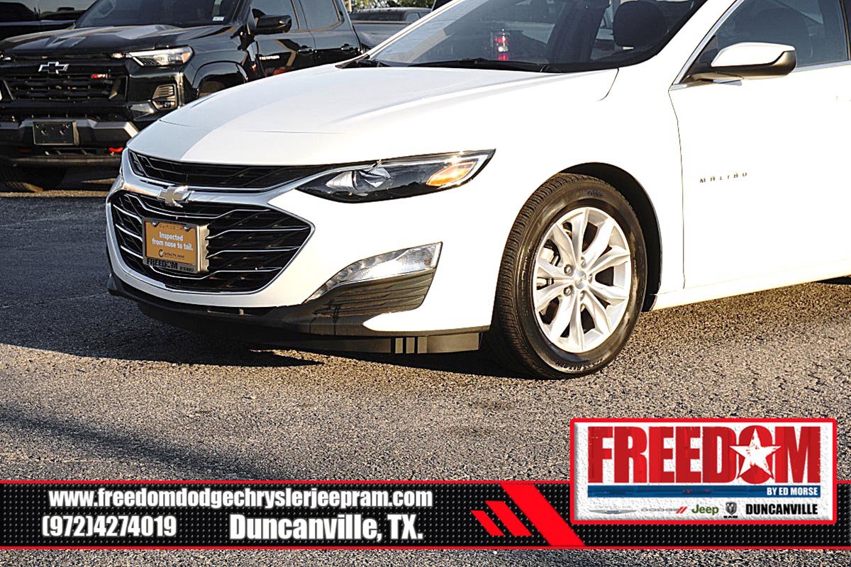 Used 2025 Chevrolet Malibu LT FWD image 40