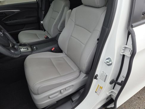 Used 2023 Honda Passport EX-L image 22