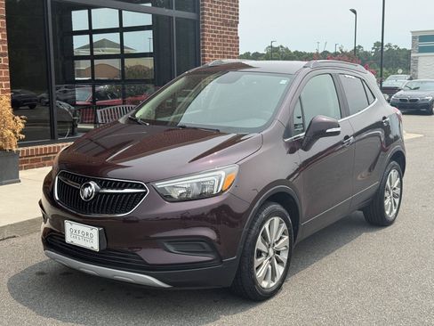 Used 2018 Buick Encore Preferred AWD/4WD image 1
