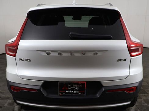 Used 2023 Volvo XC40 B5 Plus w/ Protection Package Premier AWD/4WD image 14