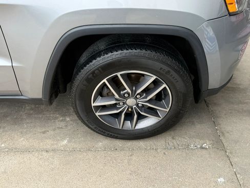 Used 2017 Jeep Grand Cherokee Limited AWD/4WD image 50