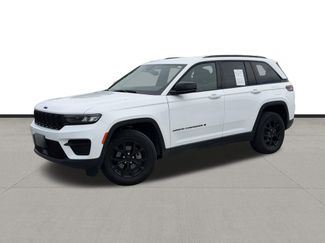 Used 2024 Jeep Grand Cherokee Altitude RWD video 1