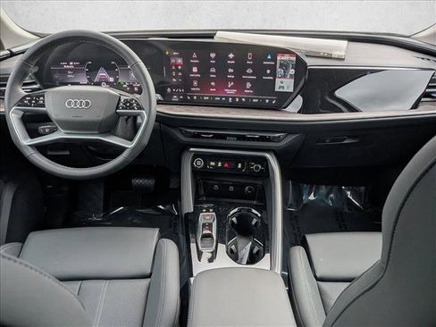 New 2025 Audi Q5 Premium Plus image 15