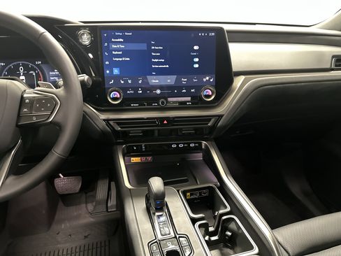 Certified 2026 Lexus TX 350 AWD w/ Technology Package image 31