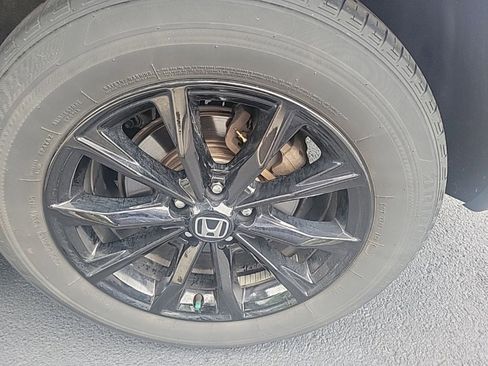 Used 2024 Honda CR-V Sport image 16