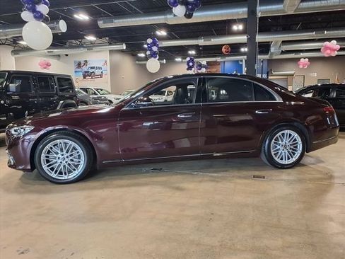 Used 2022 Mercedes-Benz S 580 4MATIC Sedan w/ Warmth & Comfort Package image 60