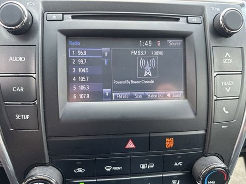 Used 2016 Toyota Camry SE image 22