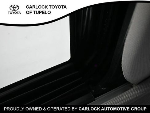 Used 2025 Toyota Sienna XLE image 19