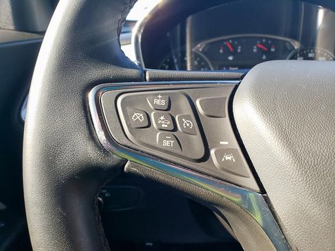 Used 2023 Chevrolet Equinox LT w/ Driver Convenience Package image 19