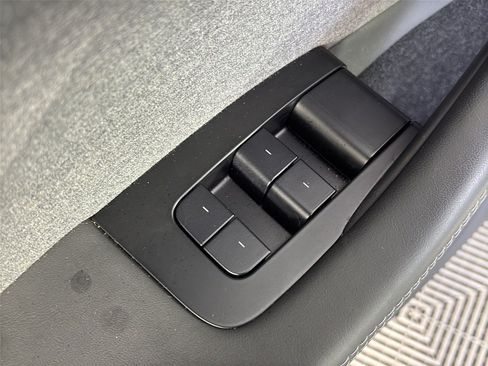 Used 2024 Tesla Model 3 RWD image 15