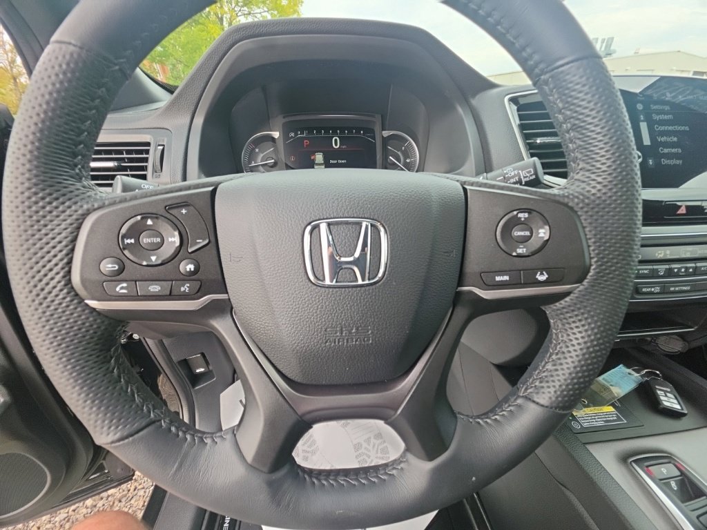 Certified 2024 Honda Passport EX-L image 17