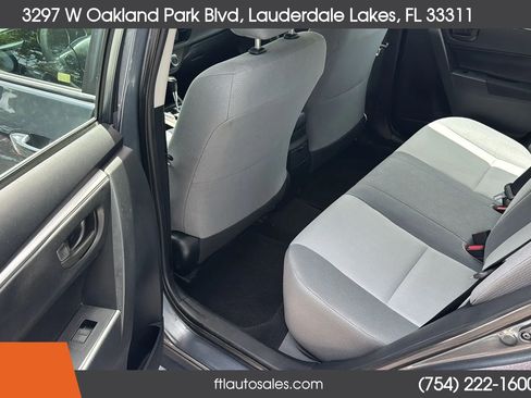 Used 2015 Toyota Corolla L FWD image 25