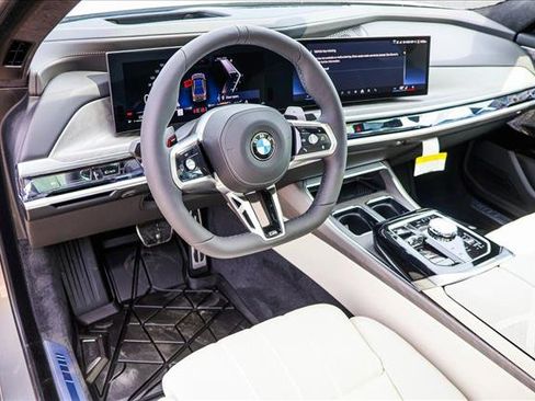 New 2026 BMW 760i xDrive w/ Executive Package AWD/4WD image 10