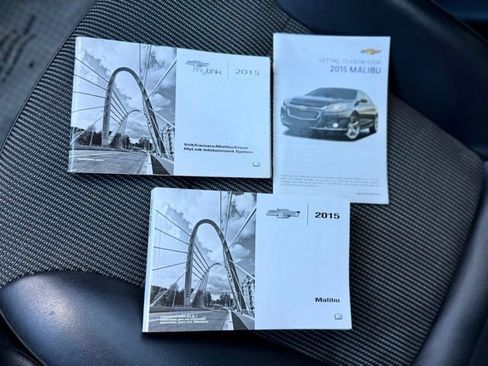 Used 2015 Chevrolet Malibu LT w/ Power Convenience Package image 28