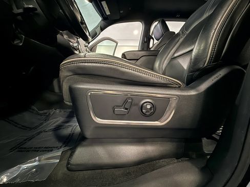 Used 2020 RAM 1500 Limited w/ Black Appearance Package RWD image 39