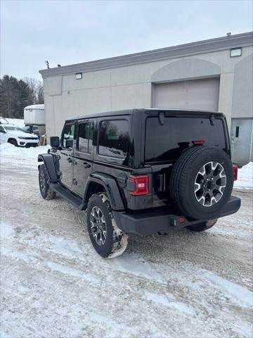 New 2026 Jeep Wrangler Unlimited Sahara AWD/4WD image 31