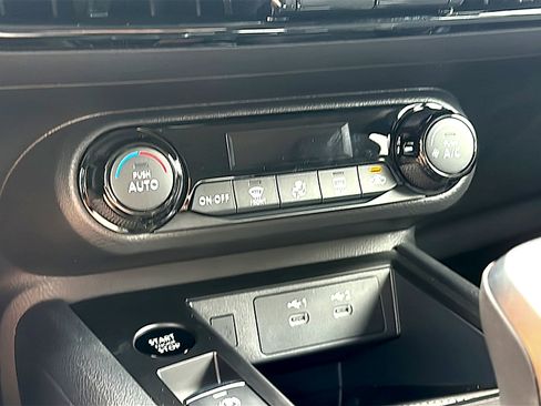 New 2026 Nissan Kicks SV image 23