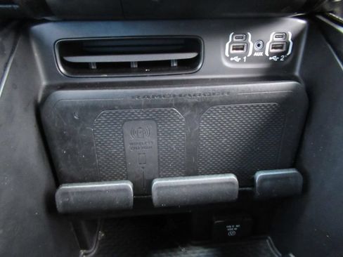 Used 2022 RAM 1500 Limited AWD/4WD image 27