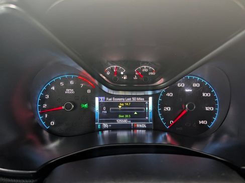 Used 2017 GMC Canyon Denali image 9