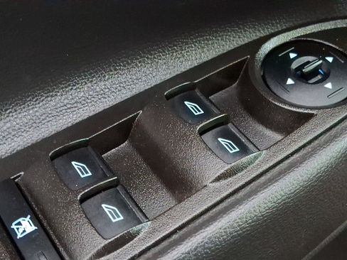 Used 2017 Ford Escape S FWD image 24