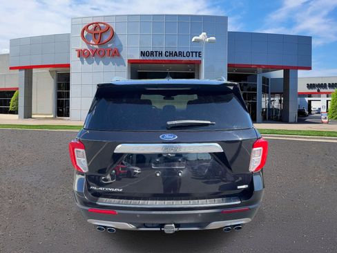 Used 2020 Ford Explorer Platinum AWD/4WD image 7