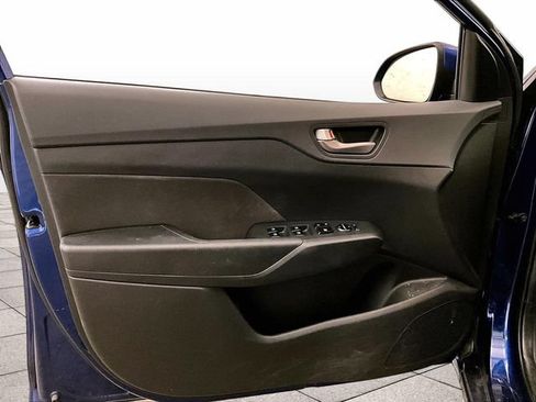 Used 2021 Hyundai Accent SE FWD image 23