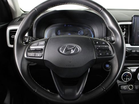 Certified 2023 Hyundai Venue Limited FWD image 26