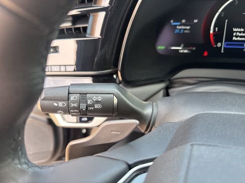 Certified 2025 Lexus RX 350 FWD w/ Technology Package image 17