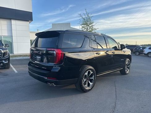 New 2026 GMC Yukon AT4 Ultimate AWD/4WD image 7