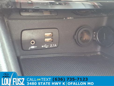 Used 2023 Subaru Forester Premium AWD/4WD image 18