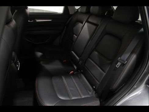 Certified 2023 MAZDA CX-5 AWD 2.5 S w/ Premium Package image 17