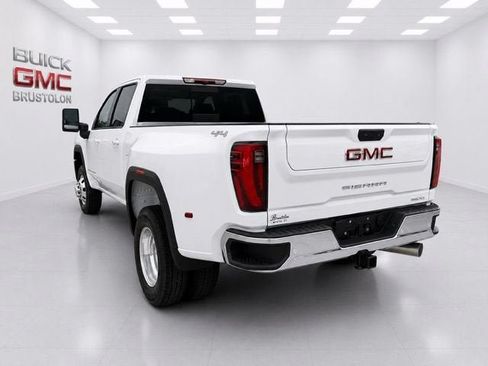 New 2026 GMC Sierra 3500 SLE w/ SLE Value Package AWD/4WD image 5