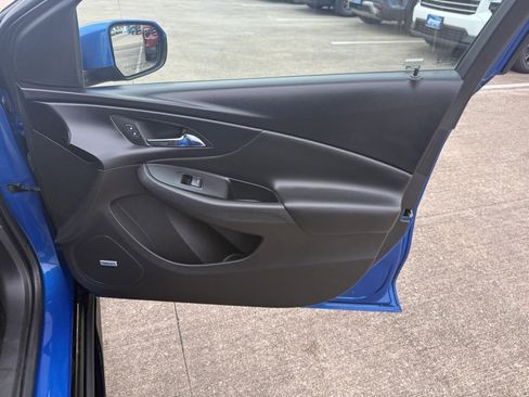 Used 2017 Chevrolet Volt Premier w/ Driver Confidence II Package image 43