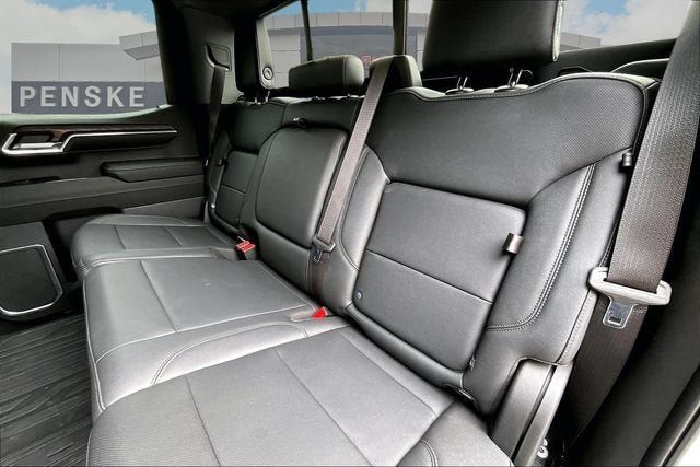 Certified 2023 GMC Sierra 1500 SLT w/ SLT Premium Package AWD/4WD image 25