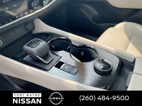 Certified 2023 Nissan Rogue SL w/ SL Premium Package AWD/4WD image 29