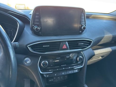 Used 2019 Hyundai Santa Fe SEL w/ Cargo Package image 12