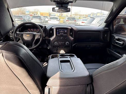 Used 2024 Chevrolet Silverado 1500 W/T w/ Trailering Package AWD/4WD image 10