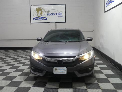 Used 2018 Honda Civic EX-L image 2
