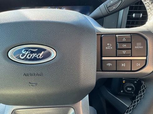 New 2026 Ford F250 Lariat w/ Black Appearance Package image 25